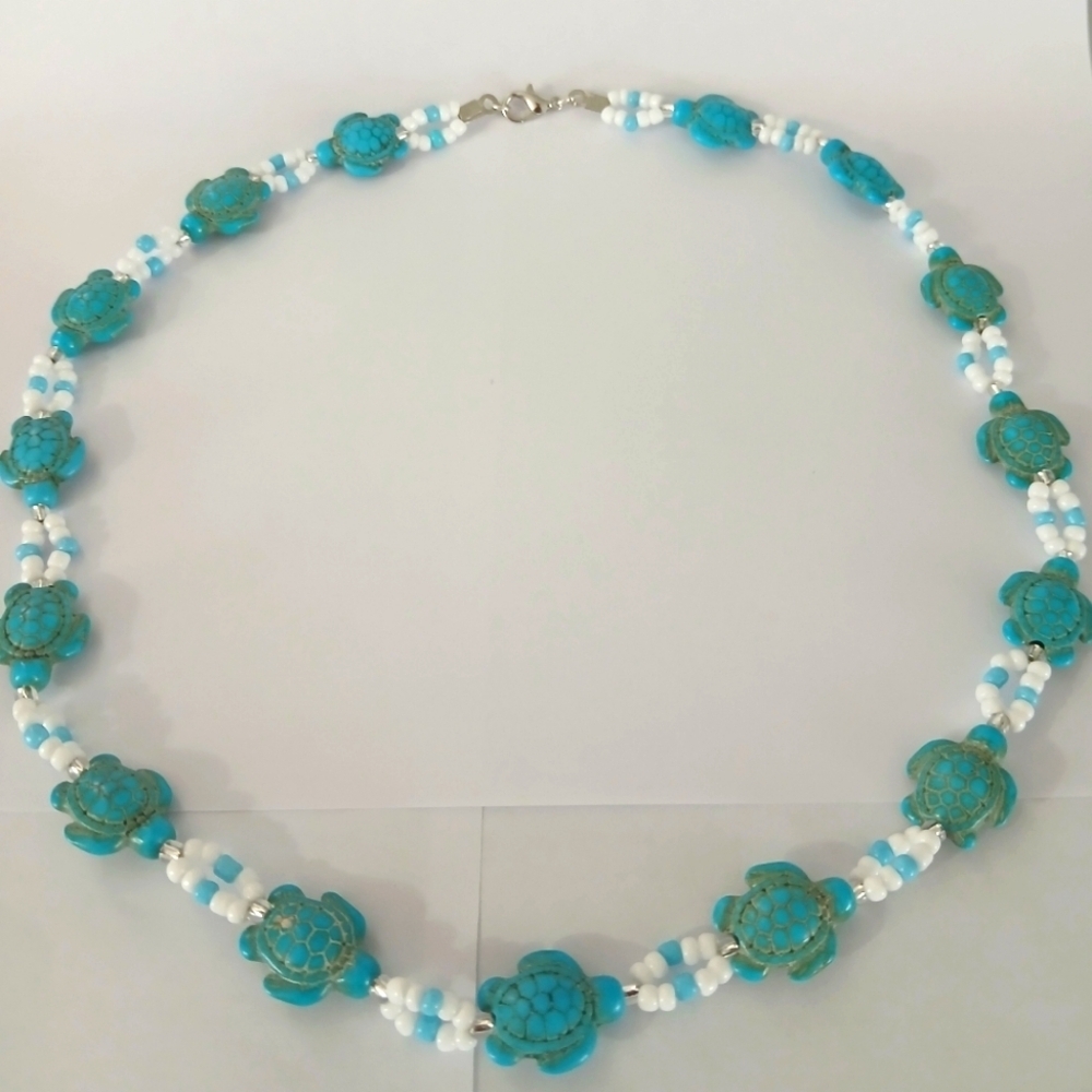 Turquoise Turtle Beaded Necklace